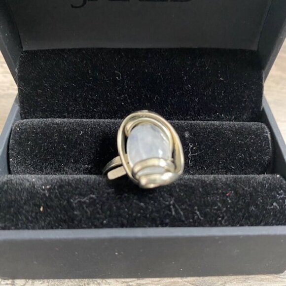 White Beach Sea Glass Adjustable Silver Ring Sz 7 - Picture 2 of 10